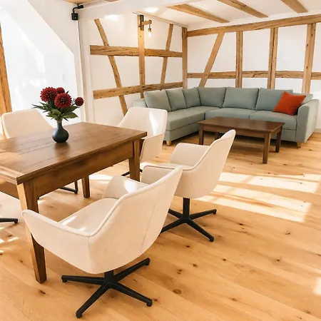 Appartement Fachwerk Loft - Parken - Balkon - Am Kocher & Stadtpark *