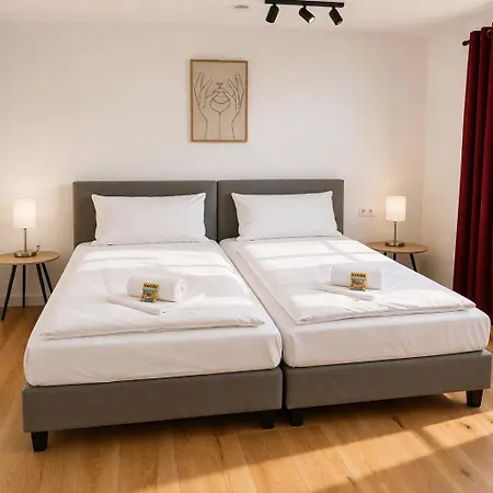 Appartement Fachwerk Loft - Parken - Balkon - Am Kocher & Stadtpark *