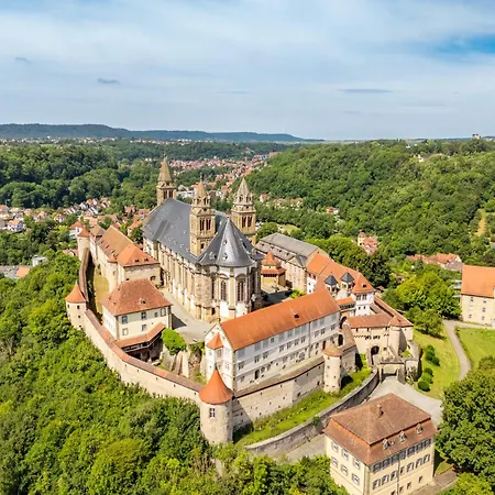 아파트 Fachwerk Loft - Parken - Balkon - Am Kocher & Stadtpark